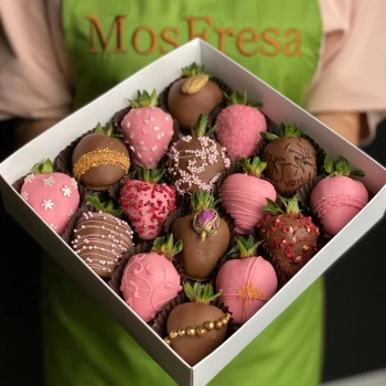 Strawberries in chocolate