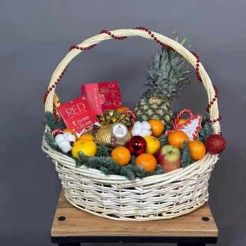 New Year's basket