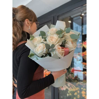 Bouquet of 7 roses