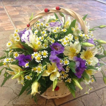 Basket of prefabricated f